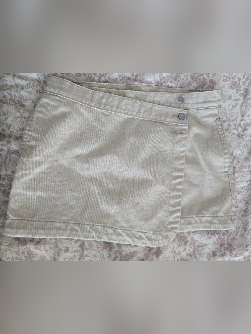 Levi's Beige Mini Skirt